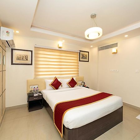 Icon Regency By Bhagini Hotel Bangalore Bagian luar foto